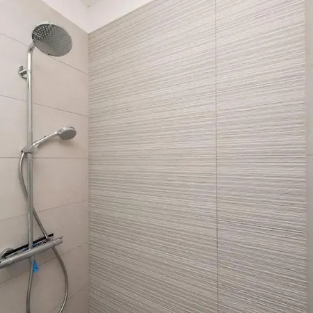 Apartment Birgir In No1