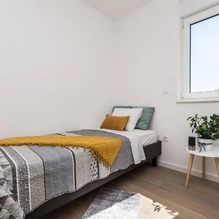 Birgir In No1 Apartman *